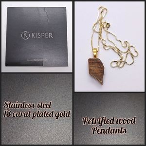 18 karat gold plated necklace with petrified wood pennant